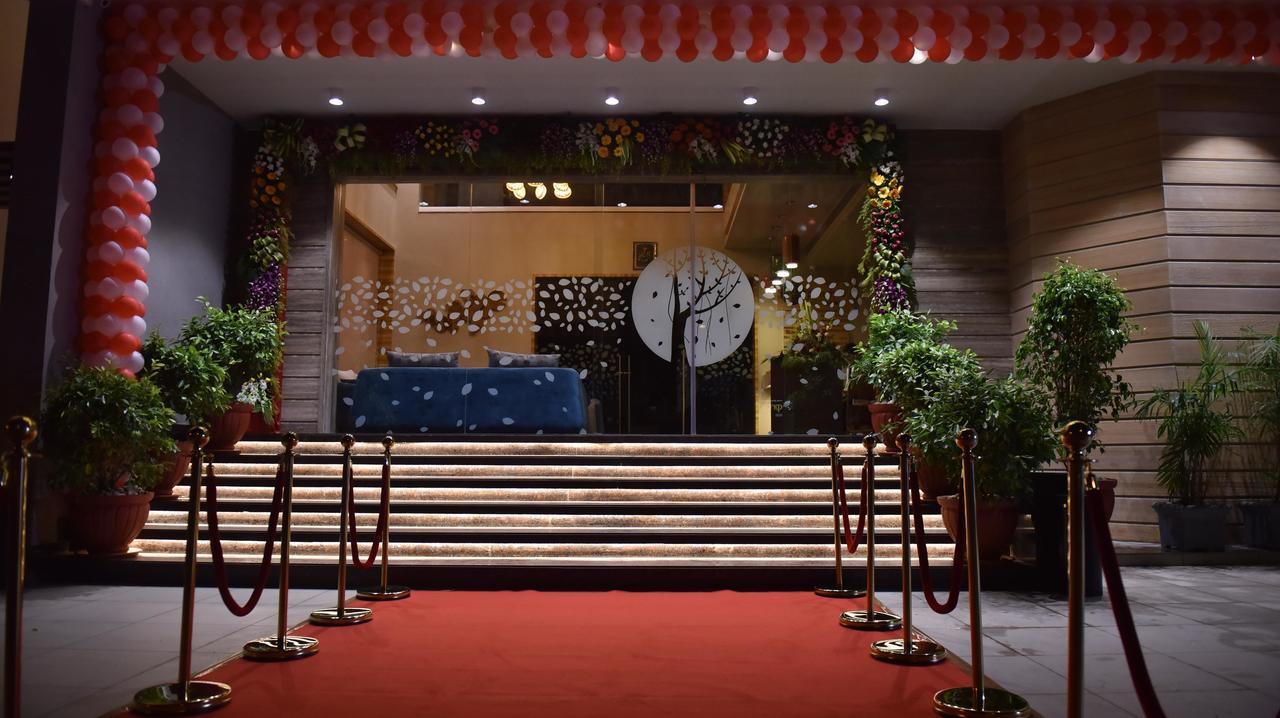 The Panchvati Hotel Rajkot Esterno foto